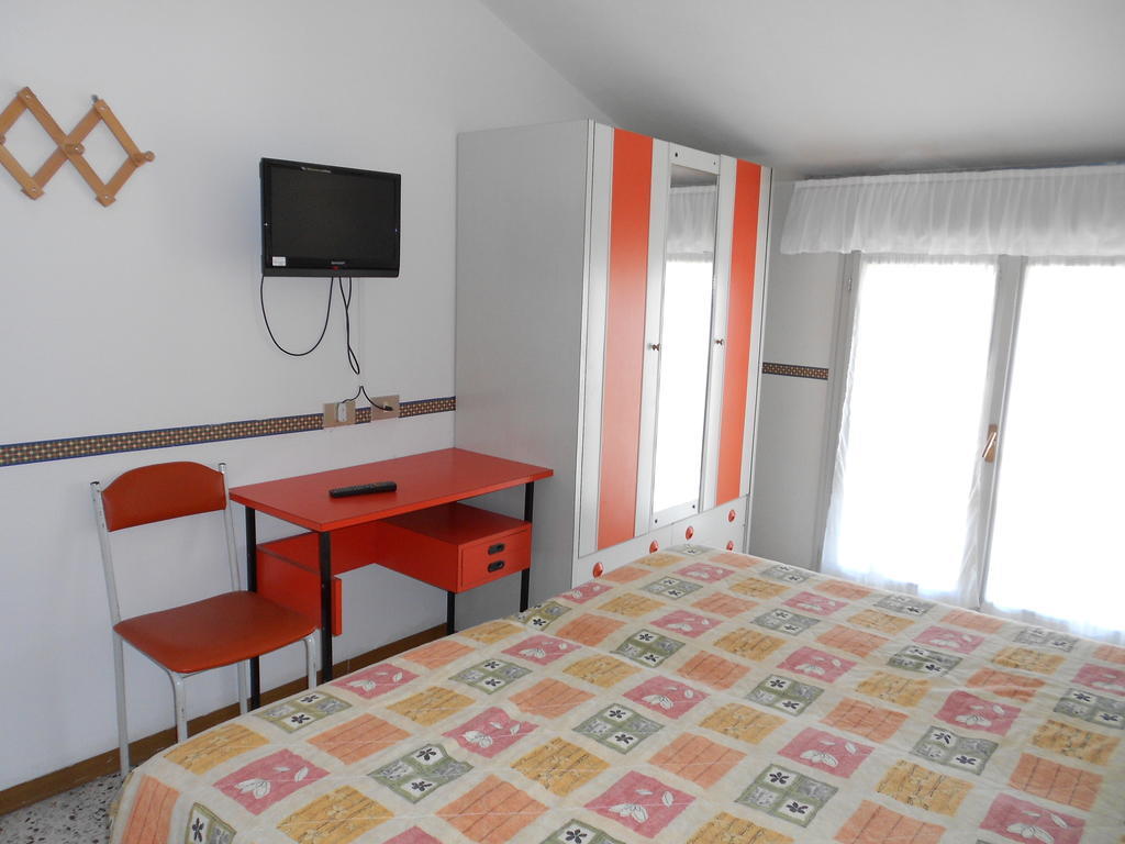Hotel Laguna Blu Rimini Room photo
